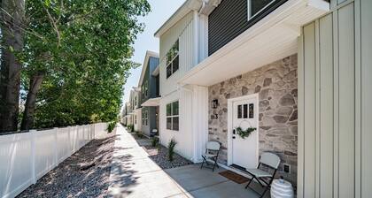 Brand New Townhome in proximity to the Hospital, Mall, Restaurants, and Parks.