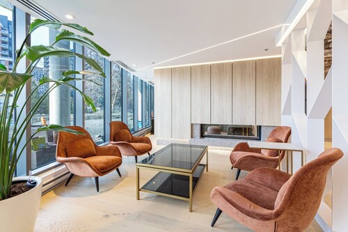 Stylish Griffintown Condo in Trendy District