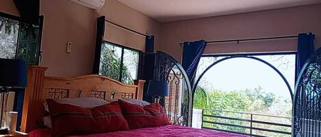 Fer et planche à repasser, Wi-Fi, draps fournis