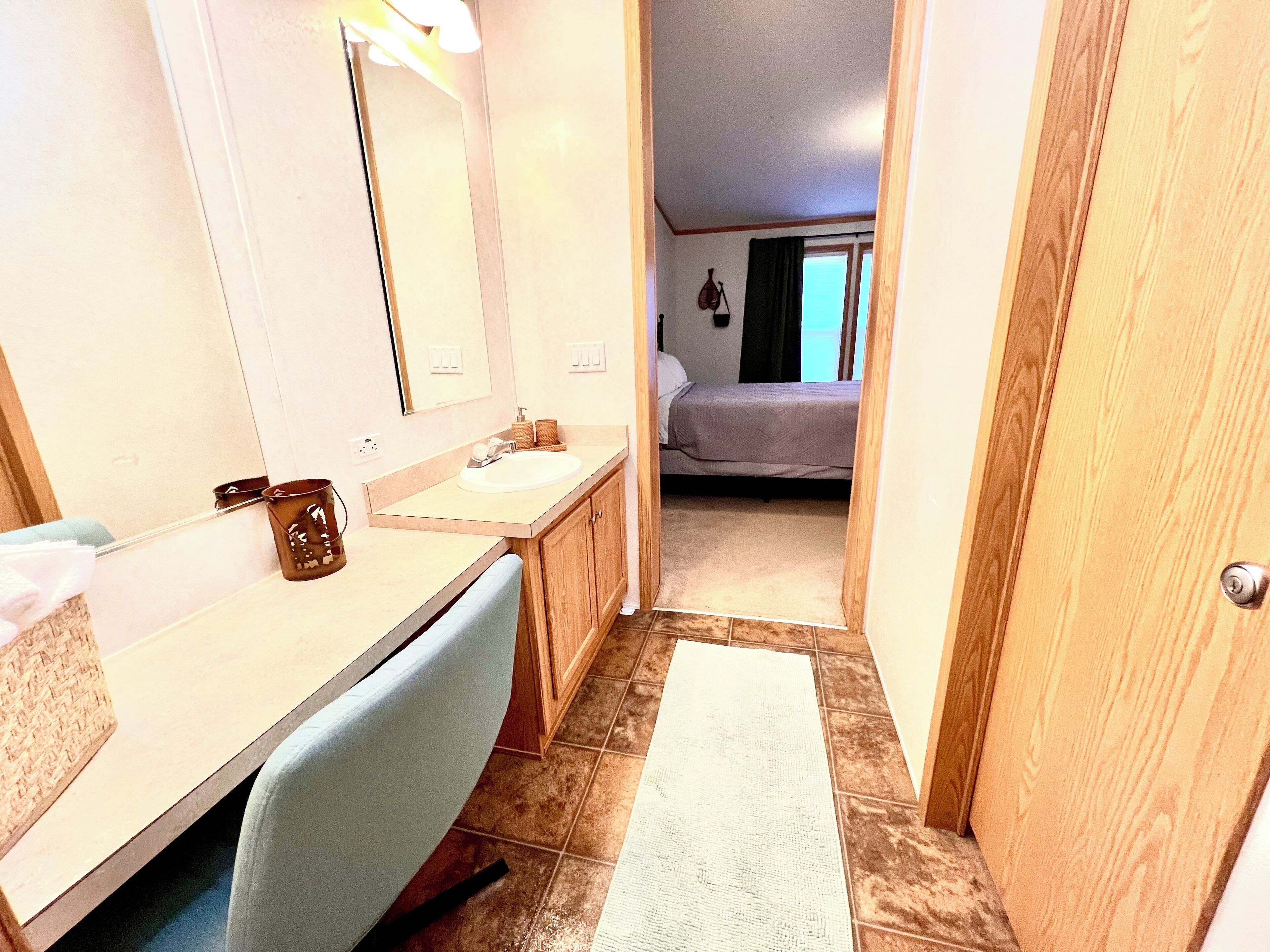 3 chambres, lit de bébé portatif, Wi-Fi, literie fournie