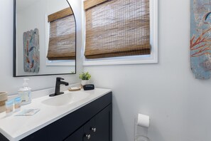 Shower, towels