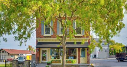 Walk to Marina, Couple's Retreat in Sackets Harbor