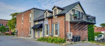 Water-view Balcony: Charming Lake Ontario Studio!