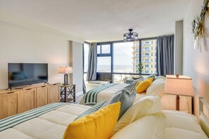 Apartment (0 Bedroom) | Interior - Beachfront Studio: Walk to Daytona Fun! (Daytona Beach Shores)