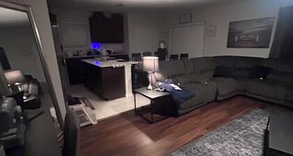 Spacious 3-bedroom house in charming Wesley Chapel with AC