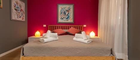 2 Schlafzimmer, Bügeleisen/Bügelbrett, WLAN, Bettwäsche