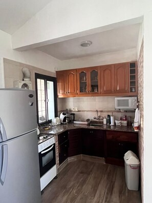 ميكروويف، فرن، موقد طهي مسطح