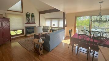 Smart TV, fireplace, foosball, table tennis