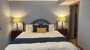 3 bedrooms, iron/ironing board, free WiFi, bed sheets