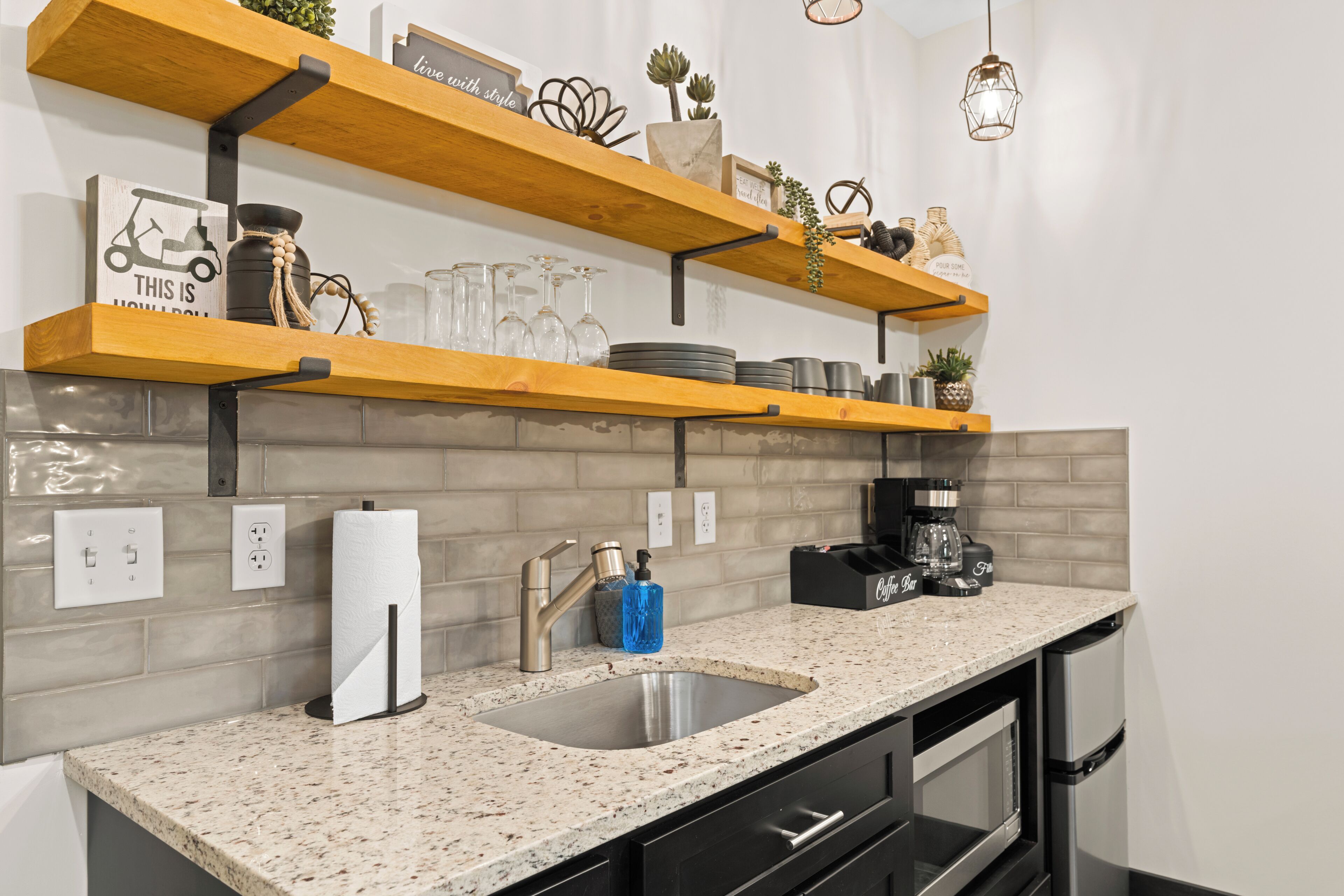 Fridge, microwave, coffee/tea maker, toaster