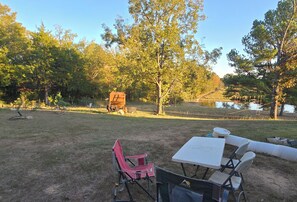 Outdoor dining - Animal Farm Experience, 3-bed  (2 qn 1 king) rv home in the Valley (Water Valley)