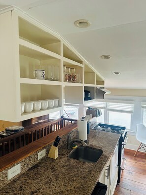 Private kitchen - Charming waterfront 1-bedroom apartment in Georgetown with a boat slip included. (Georgetown)