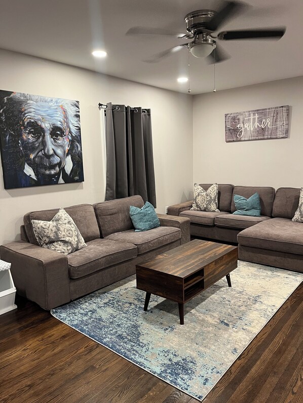 Living area - Home Away from Home (West Hempstead)
