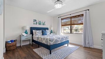 2 bedrooms, desk, iron/ironing board, free WiFi