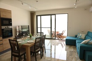 Appartement, fumeurs | 3 chambres