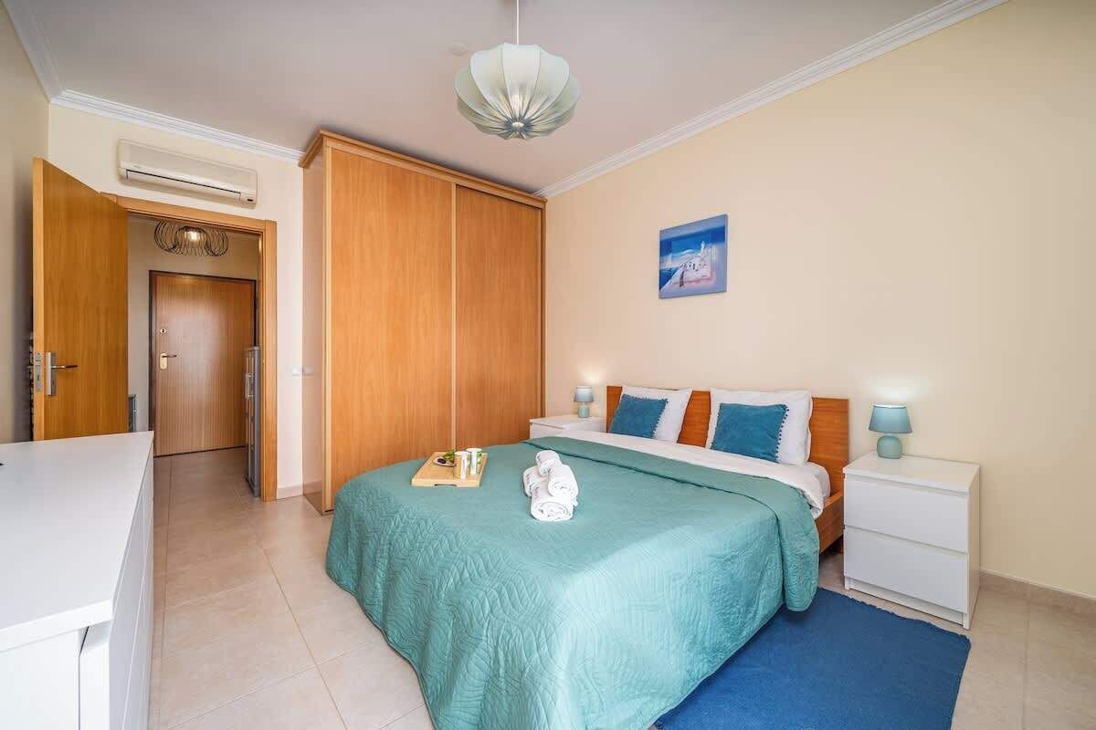 1 camera, ferro/asse da stiro, Wi-Fi gratuito, lenzuola