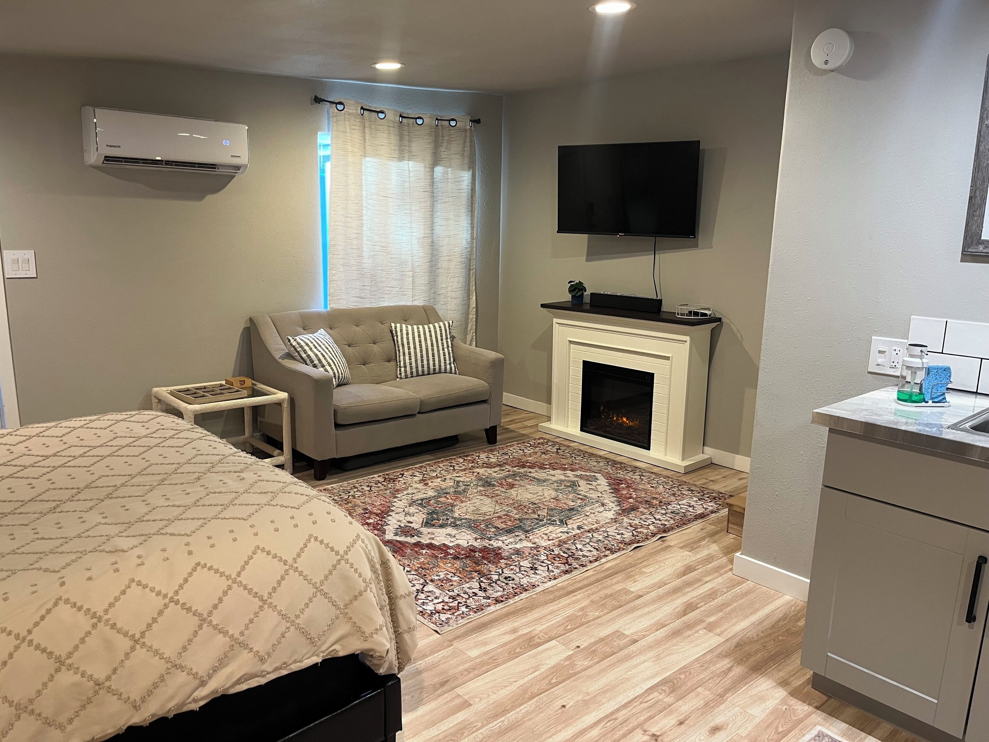 1 bedroom, iron/ironing board, WiFi, bed sheets