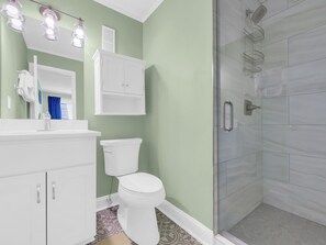 Shower, towels