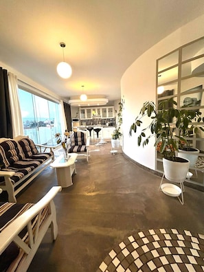 Apartemen Desain, balkon, pemandangan kota | Area keluarga
