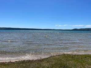 كراسي للتشمس، مناشف للشاطئ