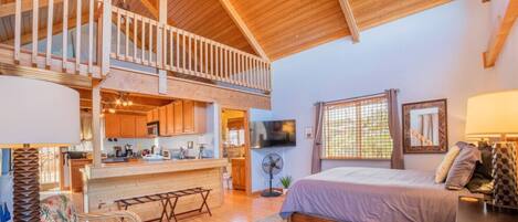 1 bedroom, desk, iron/ironing board, WiFi