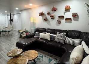 Imagen sin descripción, 4 de 35, botón