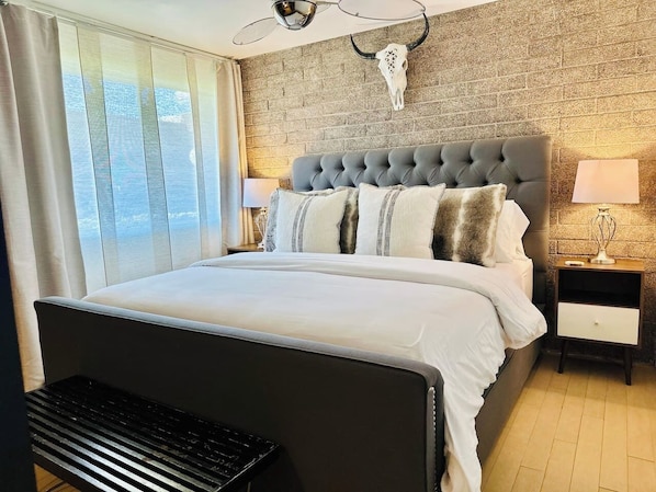 2 bedrooms, iron/ironing board, free WiFi, bed sheets
