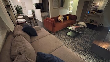 Smart TV, video games, DVD player, books