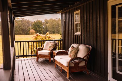 Post Oak Cabin- McMinnville, TN