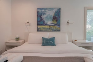 3 bedrooms, desk, iron/ironing board, WiFi
