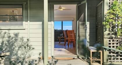 Flipside – coastal escape for couples, with ocean views and top Kiama spots nearby
