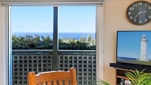 Interior - Flipside – coastal escape for couples, with ocean views and top Kiama spots nearby (Kiama)