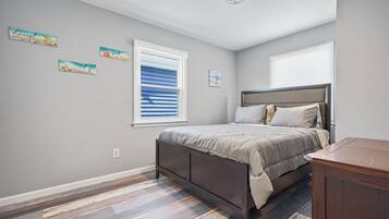 2 bedrooms, iron/ironing board, travel crib, free WiFi