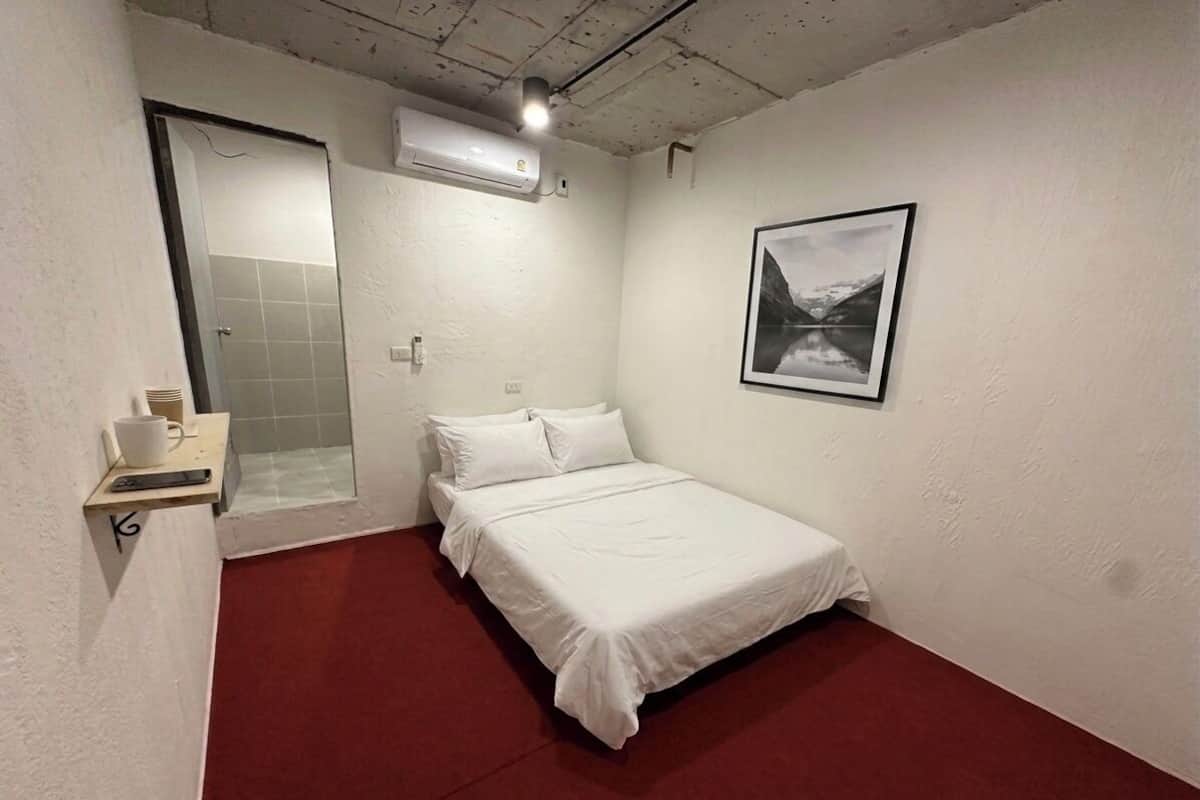 Chambre Double Économique | Wi-Fi gratuit, draps fournis