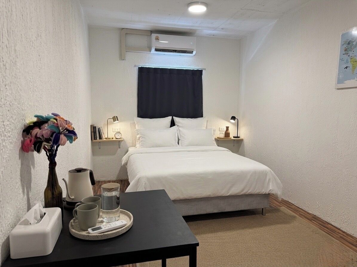 Superior Room with Private Bathroom | Wi-fi (inkludert) og sengetøy