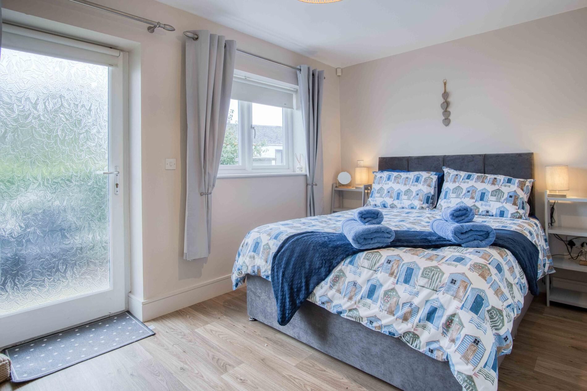 2 bedrooms, WiFi, bed sheets