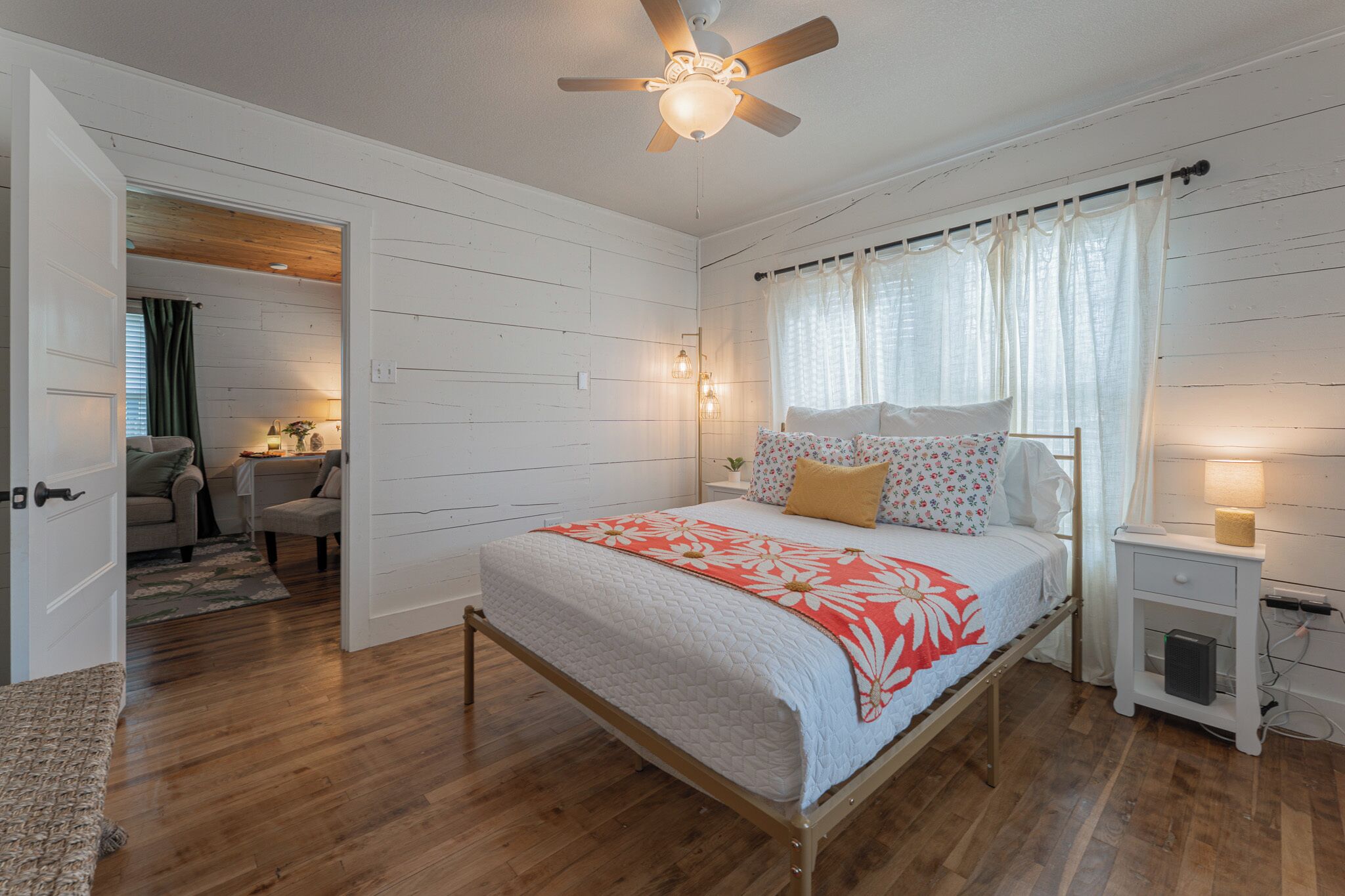 2 chambres, accès au Wi-Fi (inclus), literie fournie