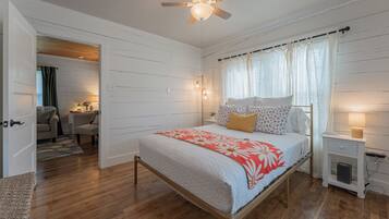 2 bedrooms, free WiFi, bed sheets