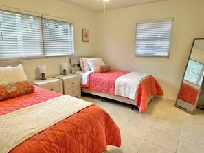 2 bedrooms, free WiFi, bed sheets