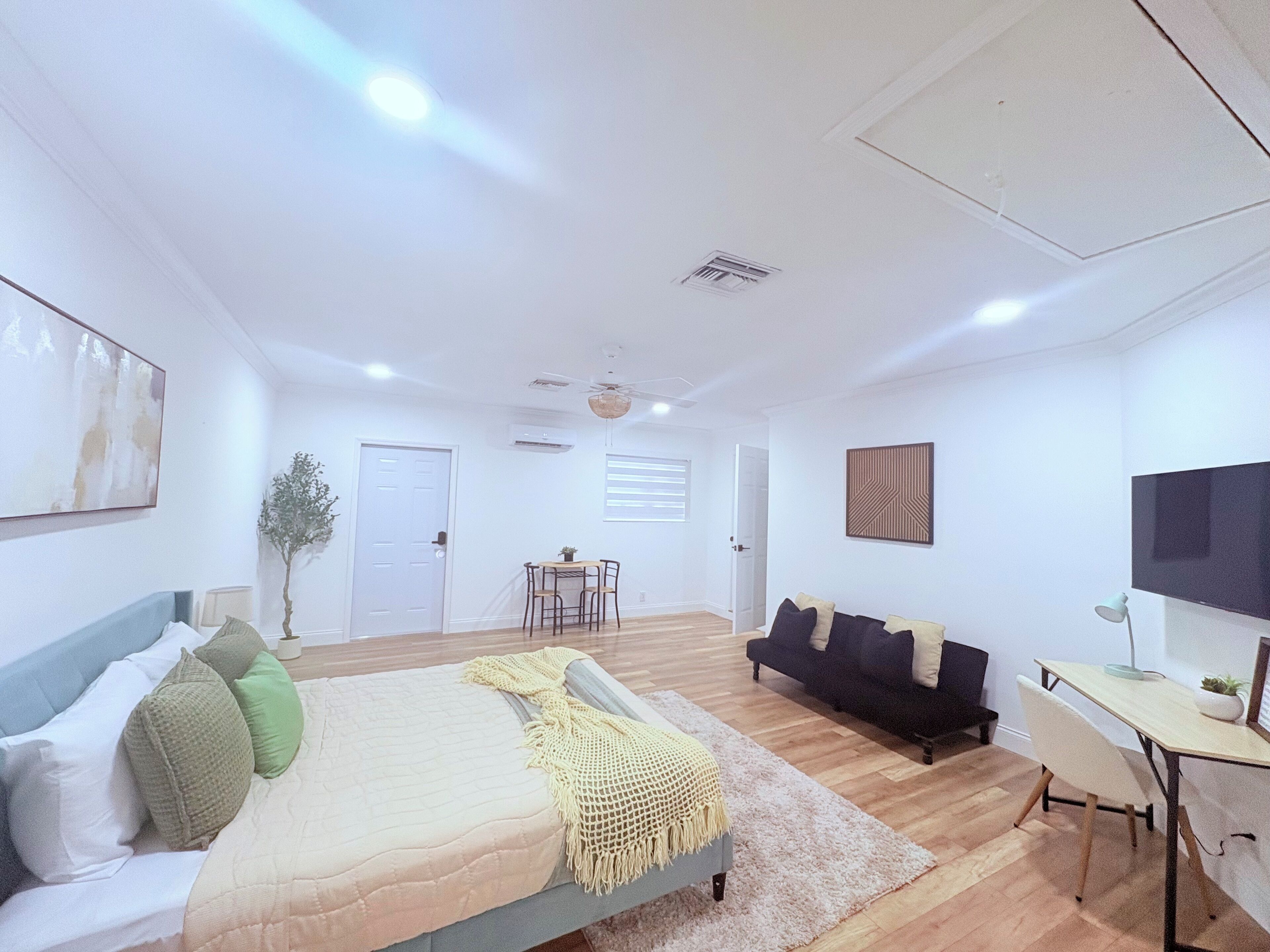 1 bedroom, WiFi, bed sheets