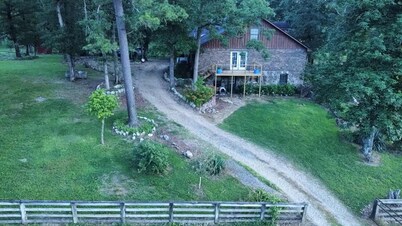 Granny & Pap’s place, 3 bedroom retreat in the heart of the Ouachita mountains