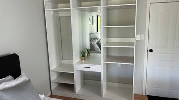 Iron/ironing board, free WiFi