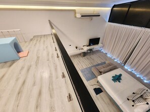 In-room safe, iron/ironing board, free WiFi
