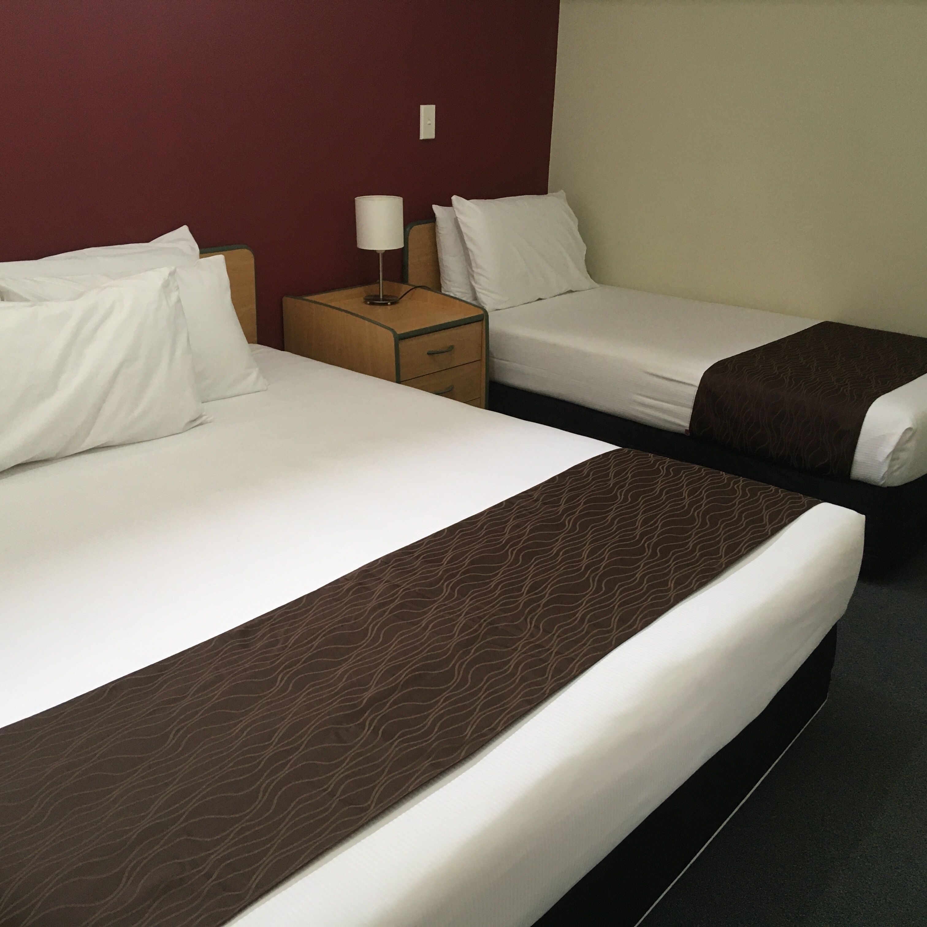 Iron/ironing board, free WiFi, bed sheets