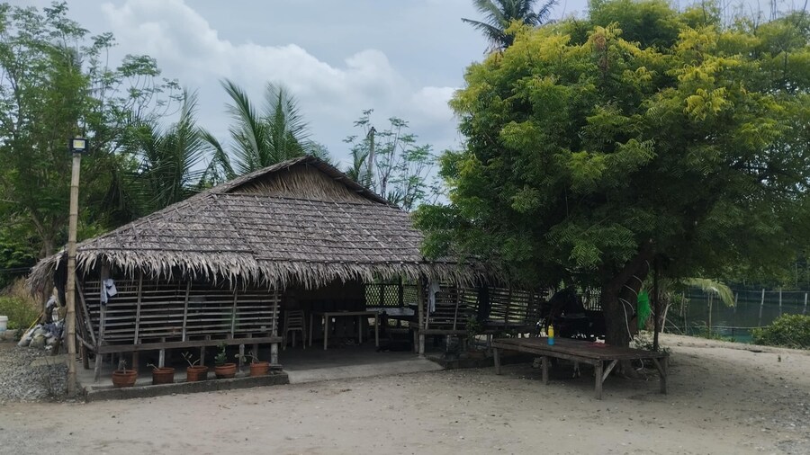 Asiong Beach Camp