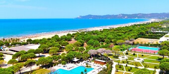 Serenity Penthouse, Lalzit Bay, Albania