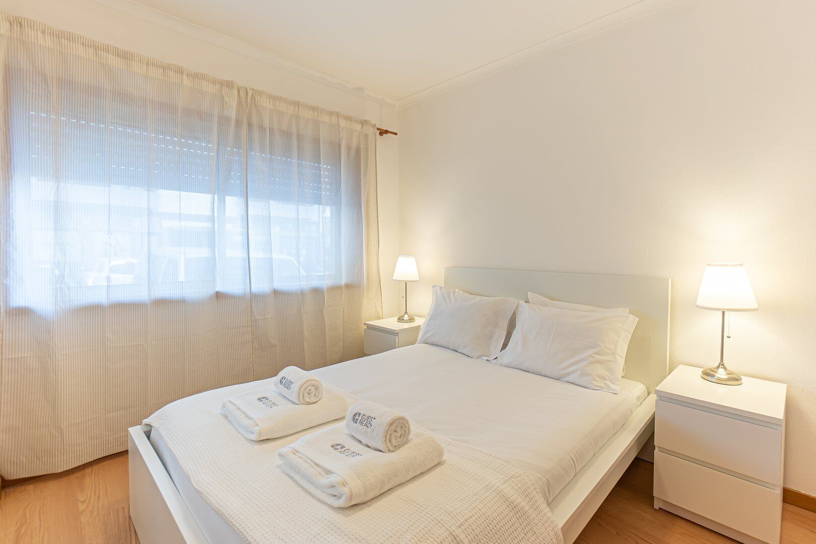 1 chambre, fer et planche à repasser, accès Internet, draps fournis