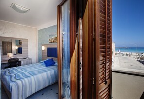 Standard Double Room, Balcony, Partial Sea View | In-room safe, desk, free WiFi - Hotel Piccolo Mondo (San Vito Lo Capo)
