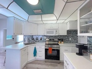 Mikrowelle, Ofen, Herdplatte