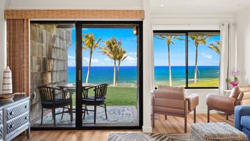 Smart-TV, Bücher, Stereoanlage